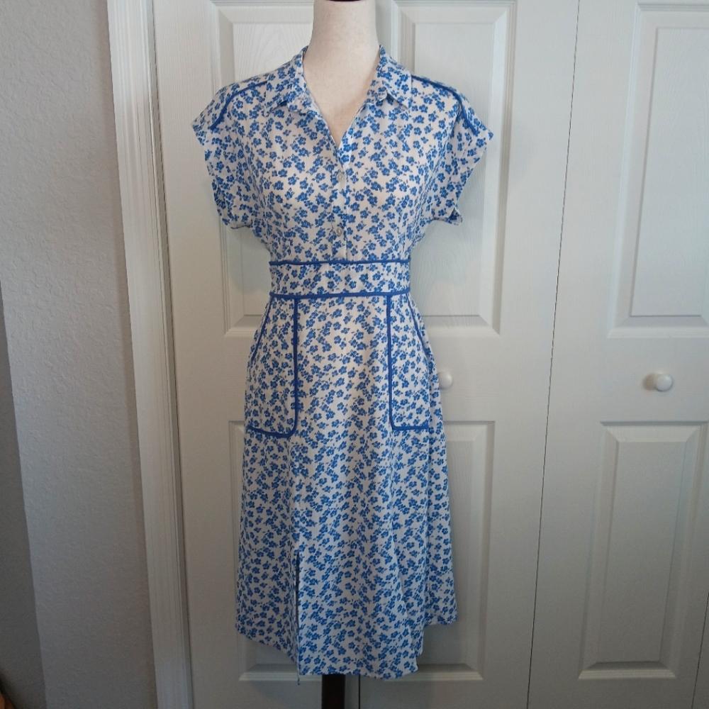 Monteau Blue Floral Midi Dress